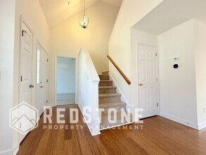 131 Hoskins Cir in Burlington, NC - Building Photo - Building Photo