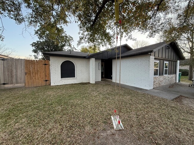 1214 Sigma St in Pasadena, TX - Building Photo - Building Photo