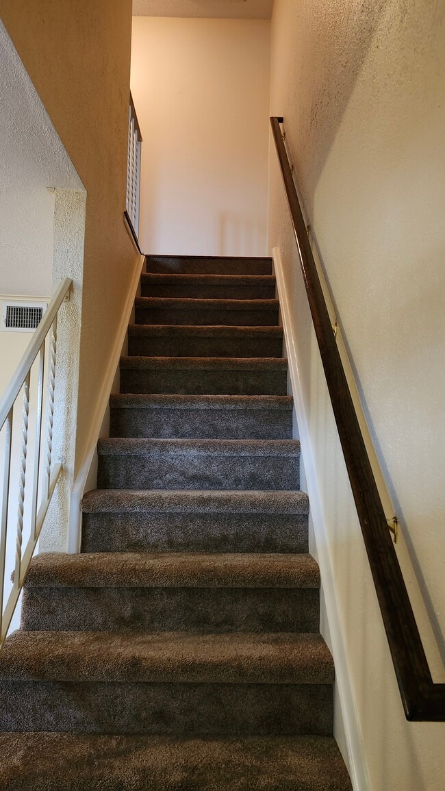 2312 Grove Rd in Allentown, PA - Building Photo - Building Photo