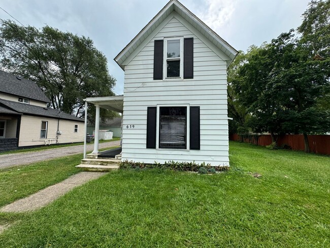 property at 619 W Indiana Ave