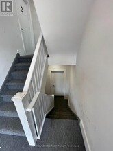 579 Tweedsmuir Ave in Ottawa, ON - Building Photo - Building Photo