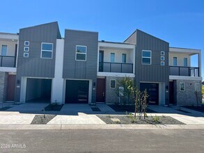 1017 E Pasadena Ave in Phoenix, AZ - Building Photo - Building Photo