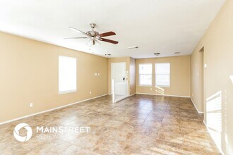 428 Centroloma St in San Antonio, TX - Foto de edificio - Building Photo