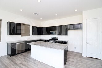22721 E Calle Luna in San Tan Valley, AZ - Building Photo - Building Photo