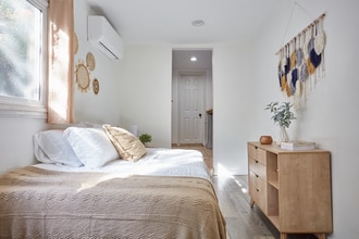 1053 N Eastman Ave in Los Angeles, CA - Building Photo - Building Photo