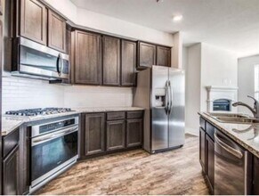 2441 Siskiyou St in Lewisville, TX - Building Photo - Building Photo