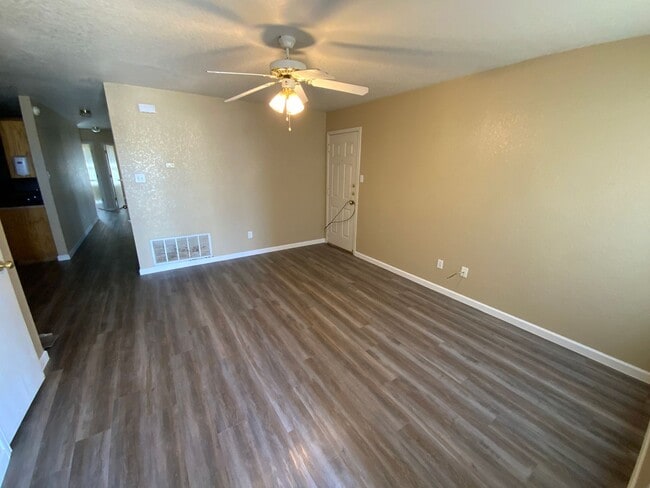 2602 Edgefield St in Killeen, TX - Building Photo - Building Photo