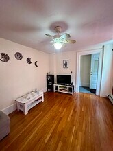 19-21 Flint St in Somerville, MA - Building Photo - Building Photo