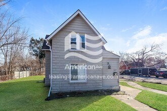 147 Avery St in Clinton Township, MI - Building Photo - Building Photo