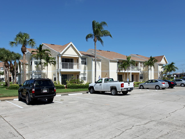 Beach Club Condominiums in Indialantic, FL - Building Photo - Building Photo