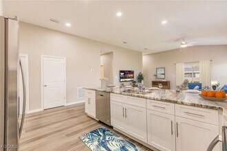 328 NE 8th Terrace in Cape Coral, FL - Building Photo - Building Photo