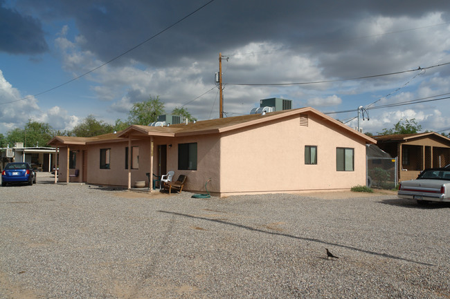 3036 N Balboa Ave in Tucson, AZ - Building Photo - Building Photo