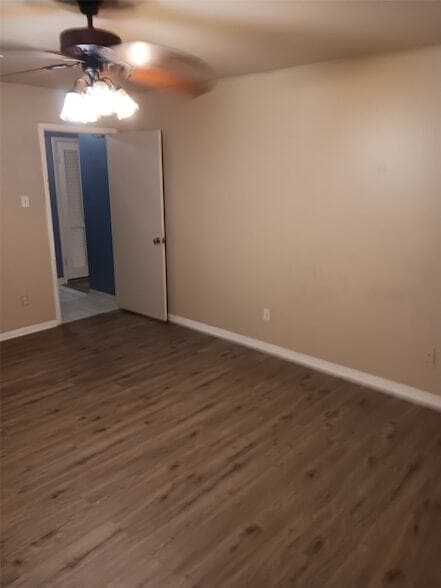 609 Sunset Ln, Unit 615 in Alvin, TX - Building Photo - Building Photo