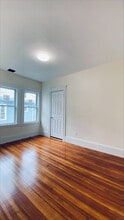 96 Brayton Rd, Unit Unit 2 in Boston, MA - Building Photo - Building Photo