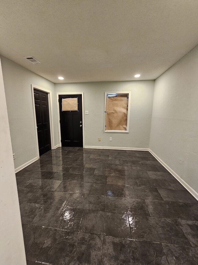 843 Baltimore St in Memphis, TN - Building Photo - Building Photo