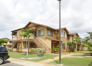 Villas at Aeloa in Kapolei, HI - Building Photo - Building Photo