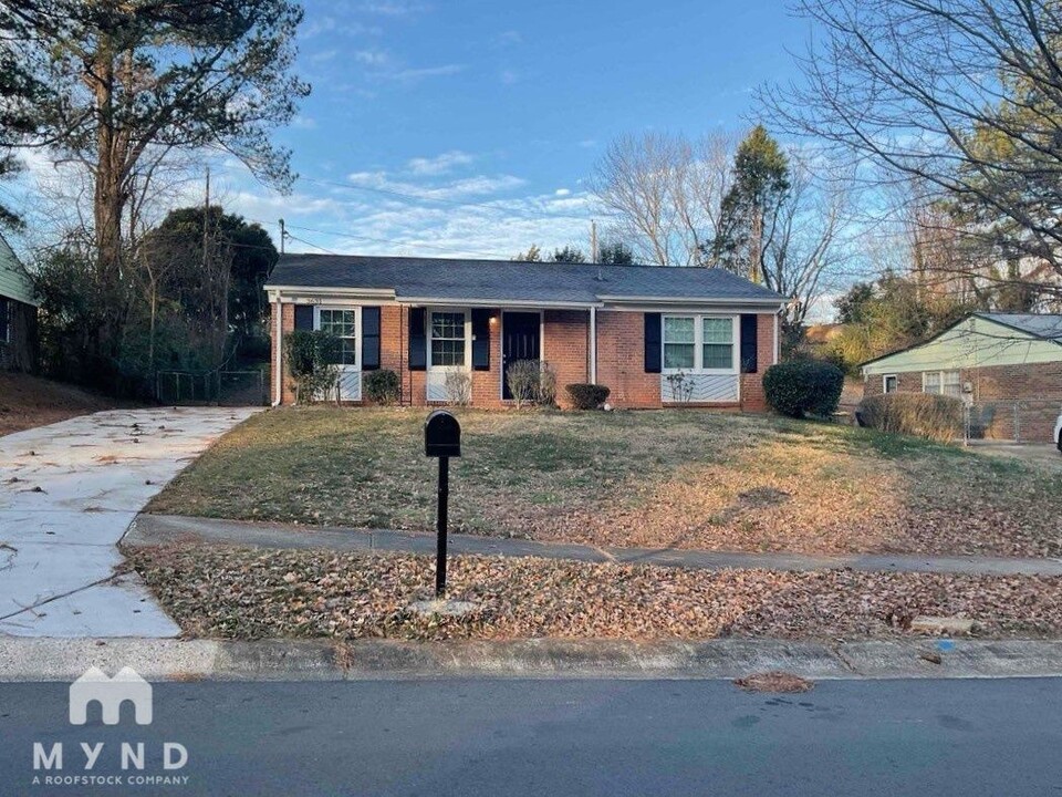 3631 Braden Dr in Charlotte, NC - Building Photo