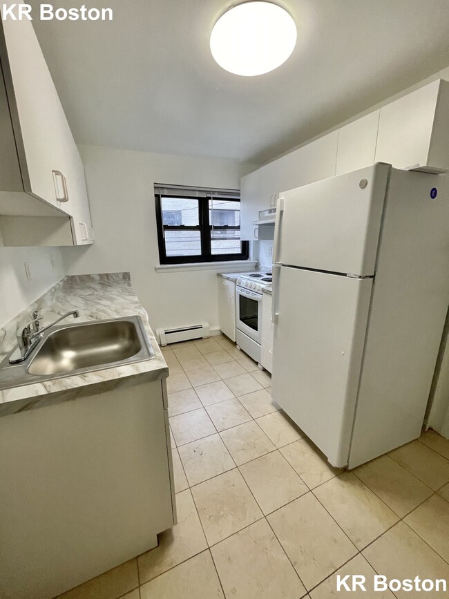 55 Harvard Ave in Brookline, MA - Building Photo - Building Photo