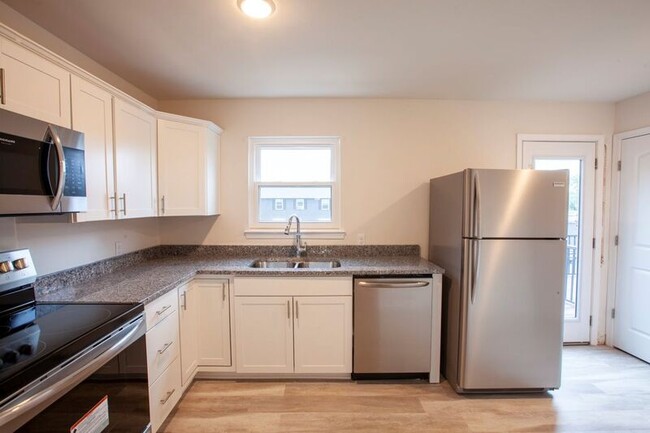 1000 Monticello Rd in Charlottesville, VA - Building Photo - Building Photo
