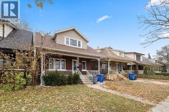 1060 Lawrence Rd in Windsor, ON - Building Photo - Building Photo