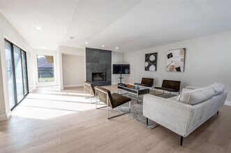 3816 Grifbrick Dr in Plano, TX - Building Photo - Building Photo