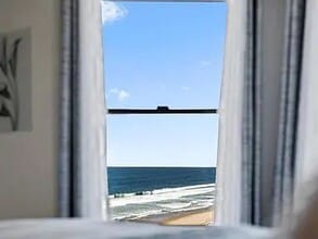 1 Surf Way in Monterey, CA - Building Photo - Building Photo