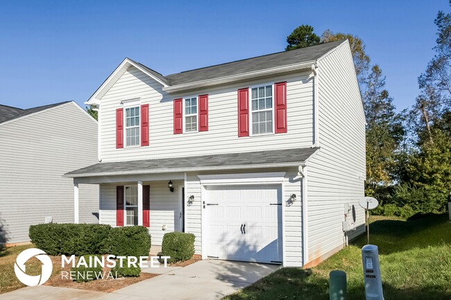 867 Bitting Hall Cir in Rural Hall, NC - Foto de edificio - Building Photo