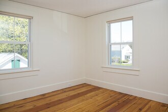 7 Byron St in Concord, MA - Building Photo - Building Photo