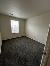 18909 E 58th Ave in Denver, CO - Building Photo - Building Photo