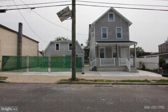 1123 Cambridge St in Camden, NJ - Building Photo - Building Photo