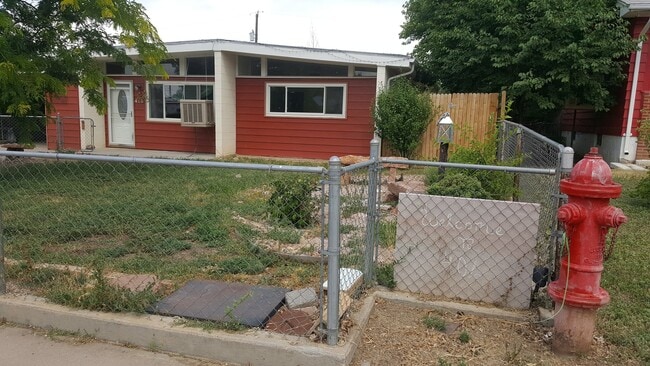 property at 406 Oriole Rd