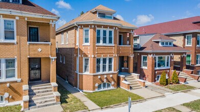 6954 S Maplewood Ave-Unit -1F in Chicago, IL - Building Photo - Building Photo