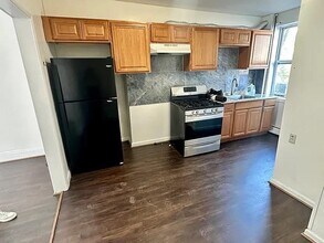 340 2nd St in Jersey City, NJ - Building Photo - Building Photo