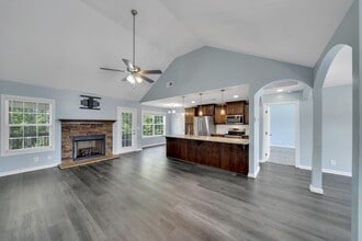 705 Tidwell Dr in Clarksville, TN - Building Photo - Building Photo