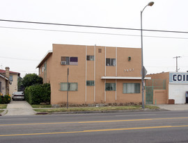 7307 S Figueroa St Apartments