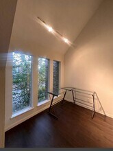17210 Imperial Valley Dr in Houston, TX - Building Photo - Building Photo