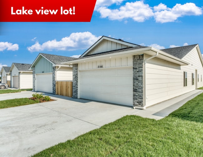 property at 1945 Larae St