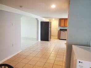3125 Bell St, Unit A in New Orleans, LA - Foto de edificio - Building Photo