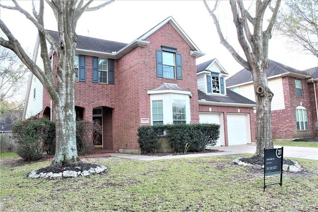 property at 22511 Parkvine Ln
