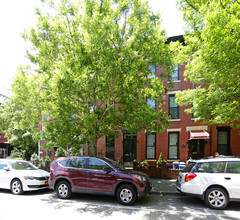 534 Clinton St in Brooklyn, NY - Foto de edificio - Building Photo