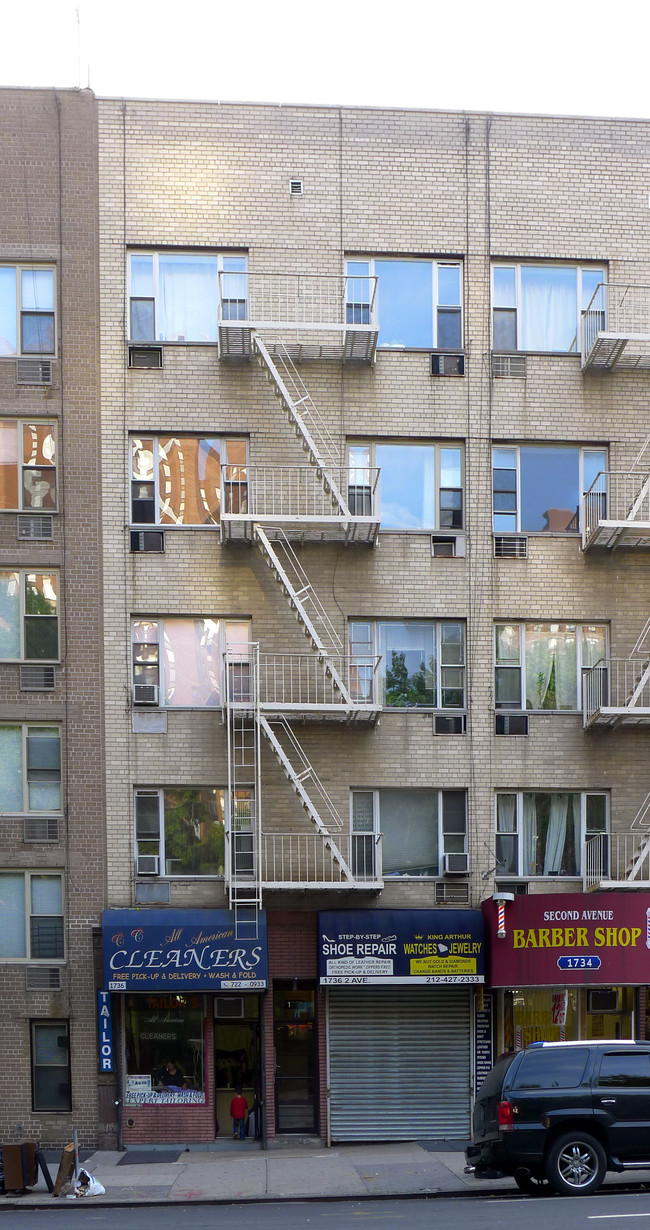 1734-1736 2nd Ave in New York, NY - Foto de edificio - Building Photo