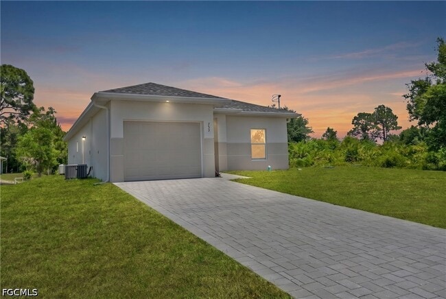 property at 753 Chelsea Ave S