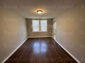 2778 N Constitution Rd in Camden, NJ - Building Photo - Building Photo