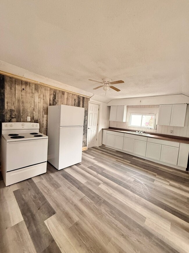 property at 705 Beautiful St