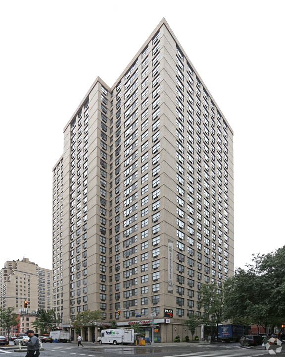 465 2nd Ave in New York, NY - Building Photo