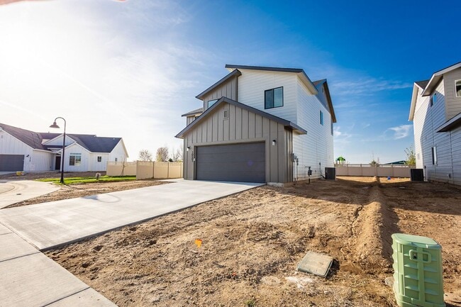 10501 W Night Heron St in Star, ID - Building Photo - Building Photo