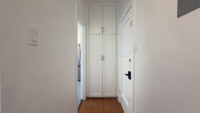 246 S Sycamore Ave in Los Angeles, CA - Building Photo - Building Photo