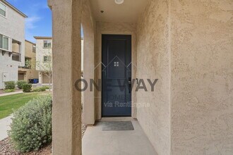 1685 E Chelsea Ln in Gilbert, AZ - Building Photo - Building Photo
