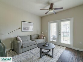 1002 Katy Gap Rd in Katy, TX - Building Photo