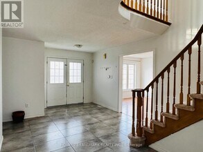 45 Kraus Rd in Barrie, ON - Building Photo - Building Photo